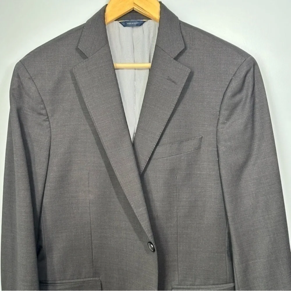 Brooks Brothers approximate measurements