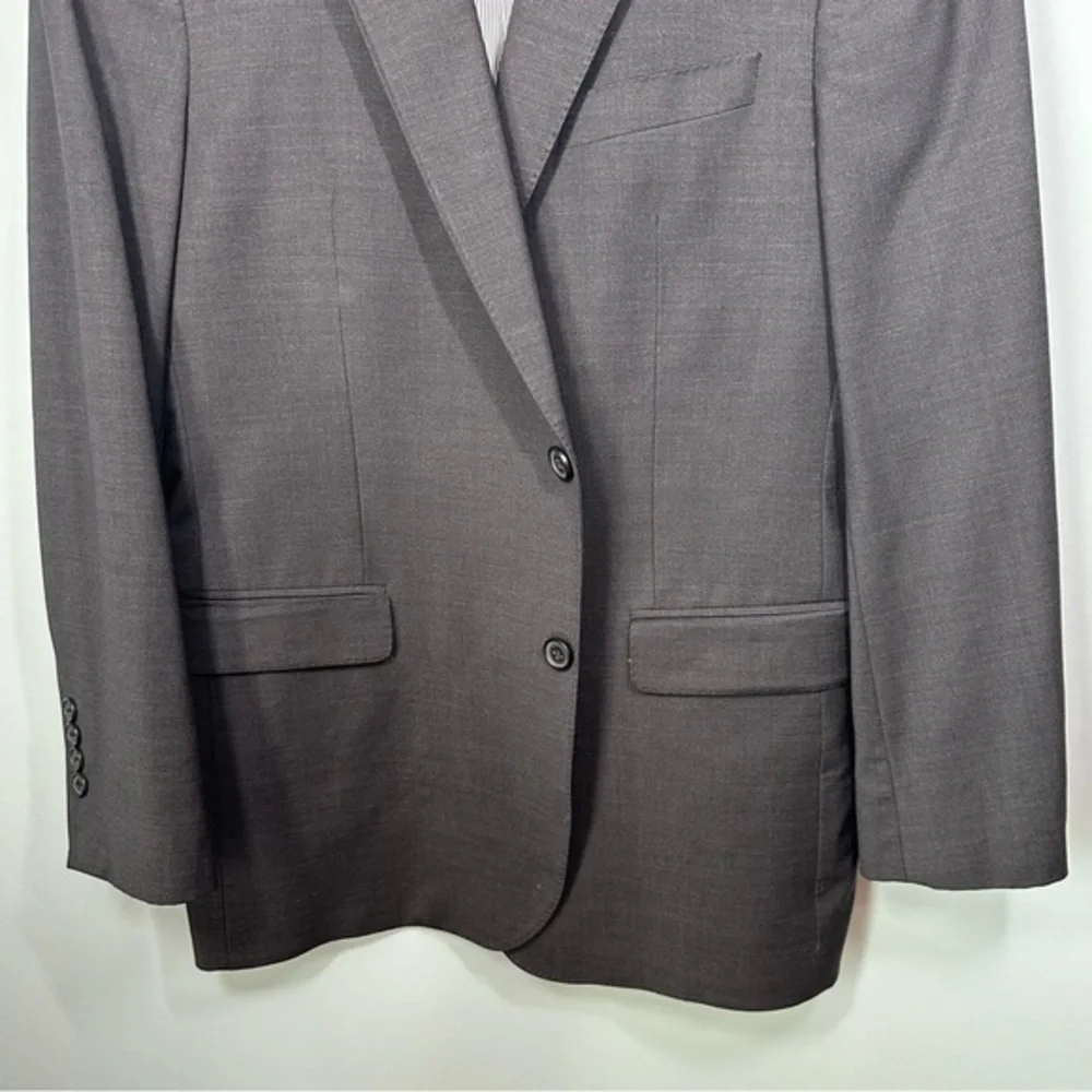 Brooks Brothers approximate measurements