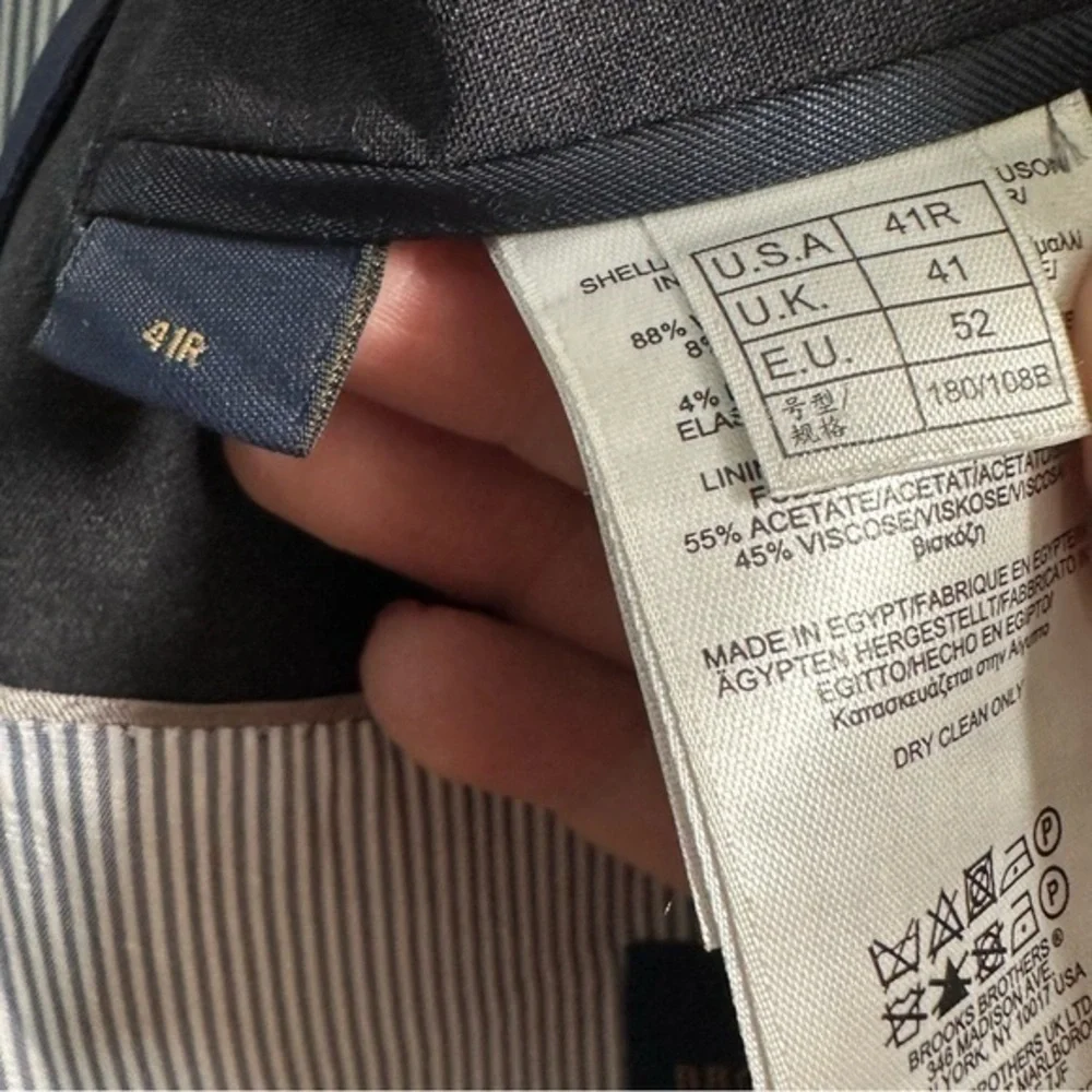 Brooks Brothers approximate measurements