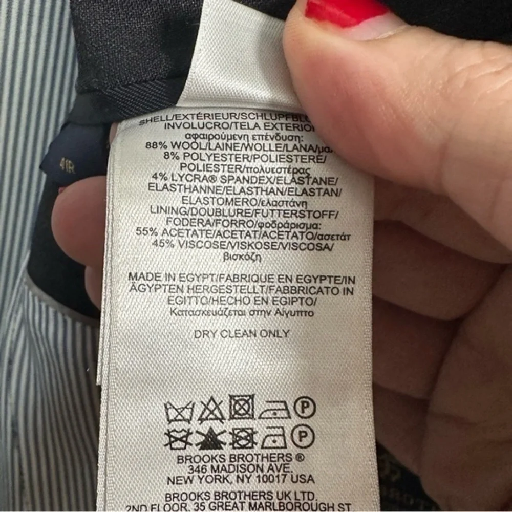 Brooks Brothers approximate measurements