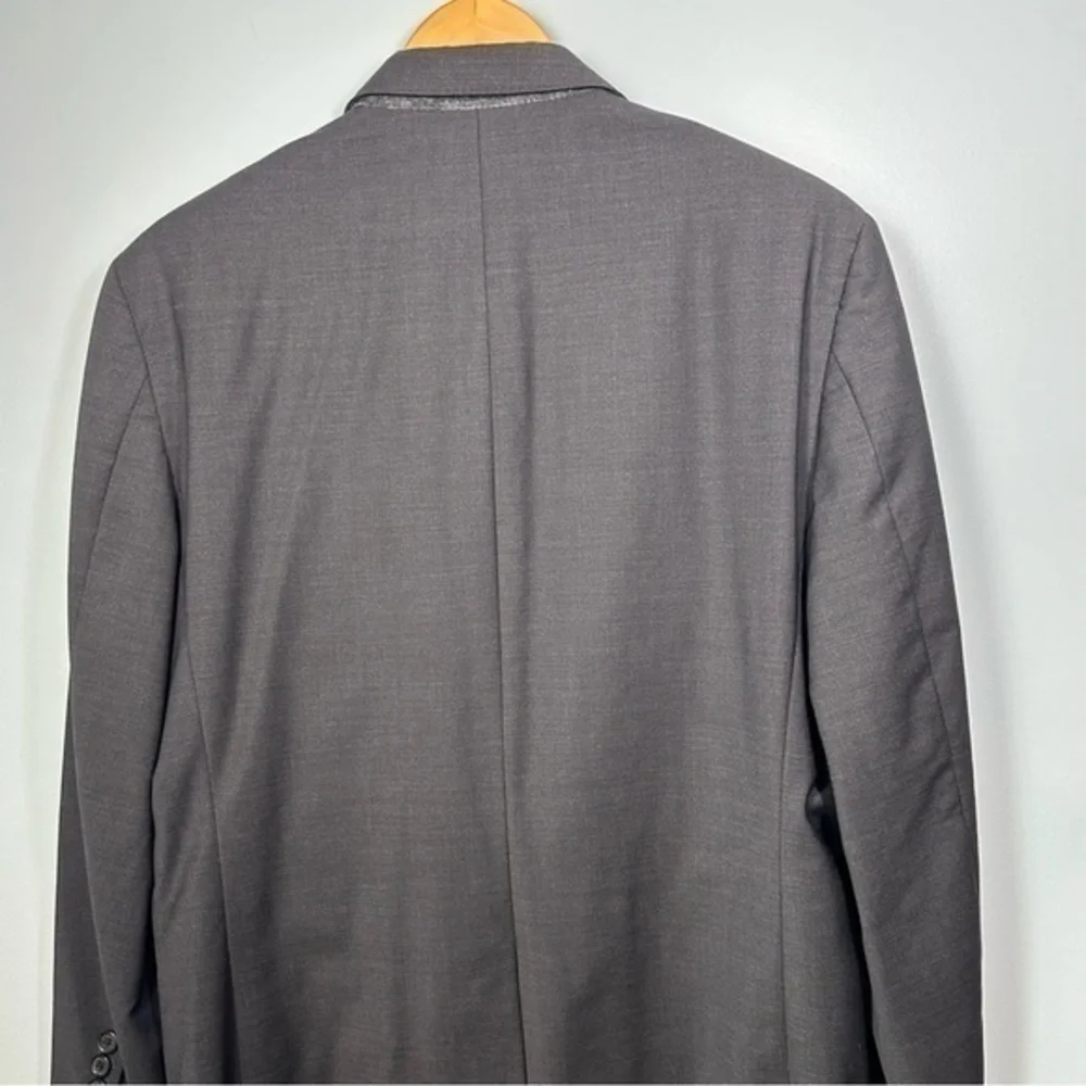 Brooks Brothers approximate measurements