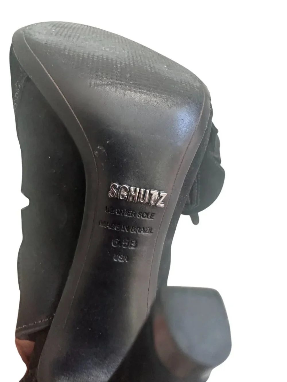 SCHUTZ this item