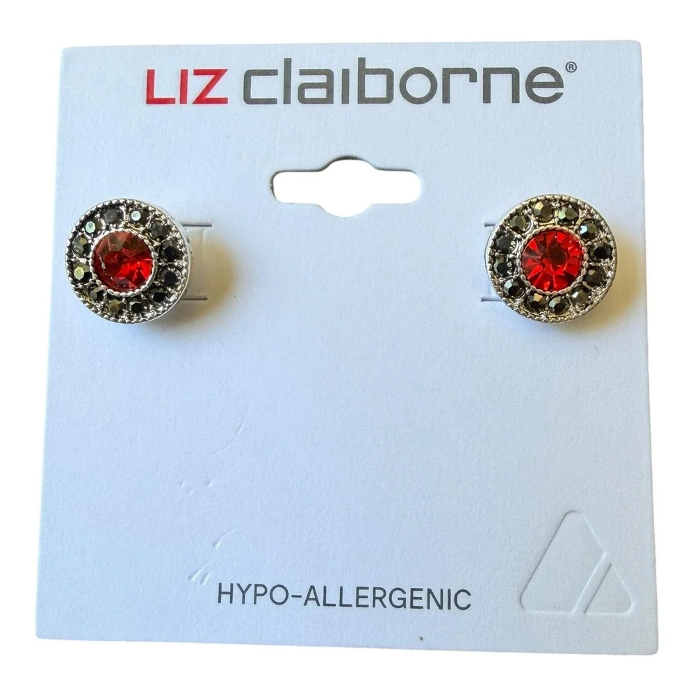 Liz Claiborne these striking