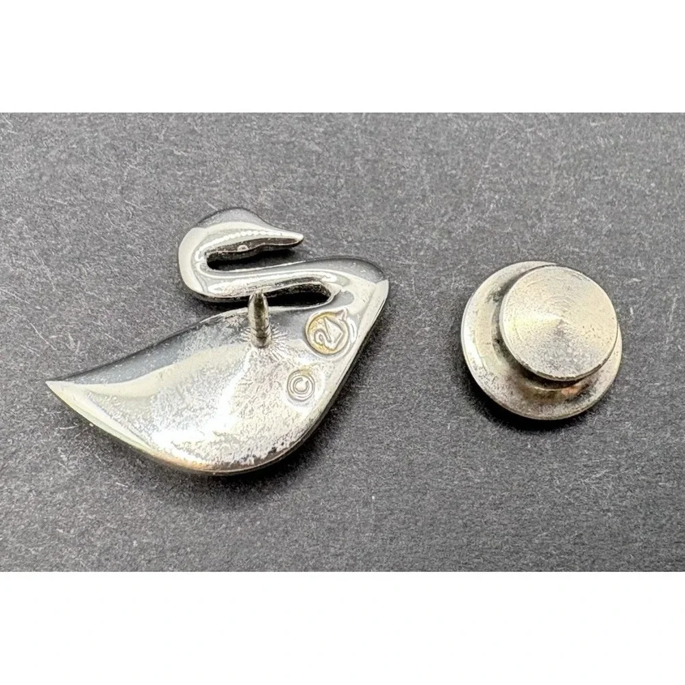 Swarovski vintage swan