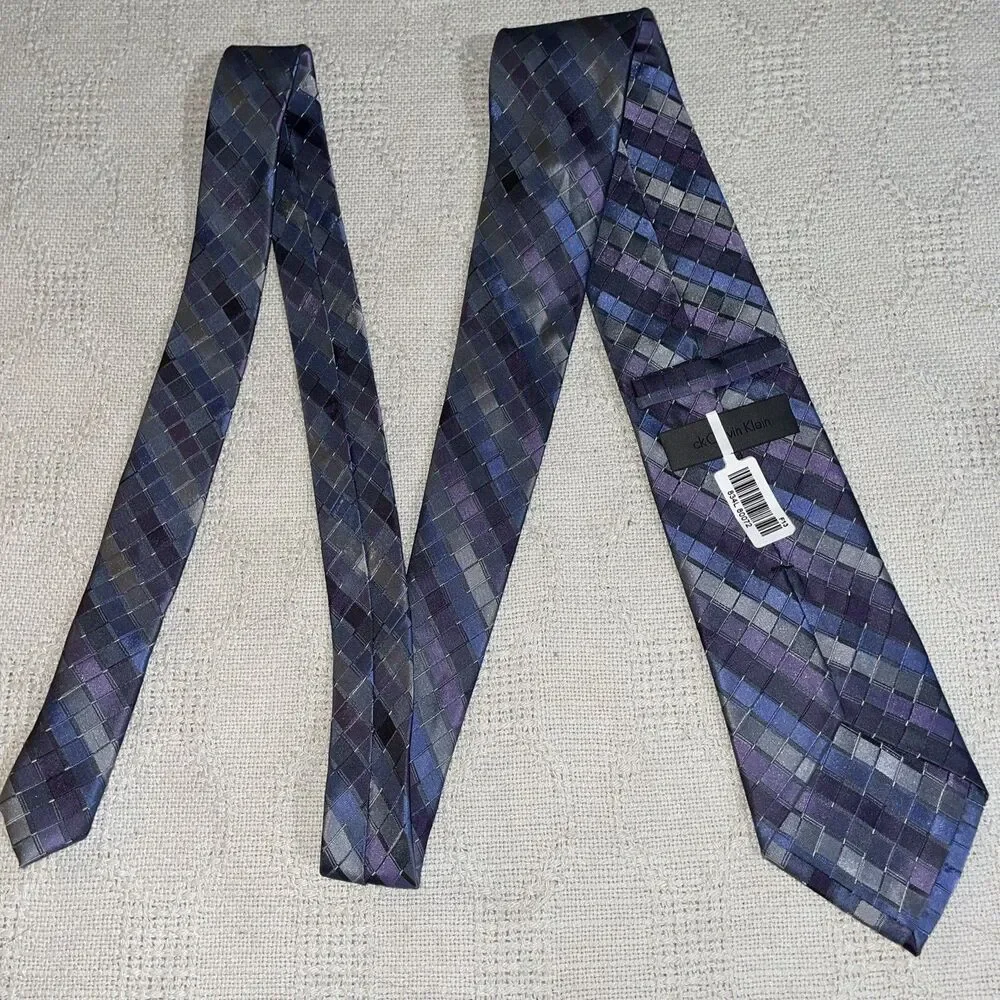 Calvin Klein this mens