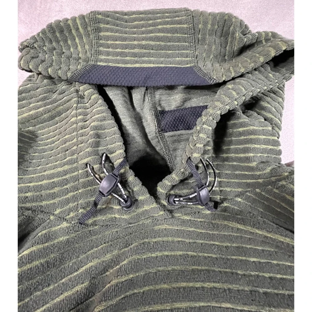 Nike stay warm