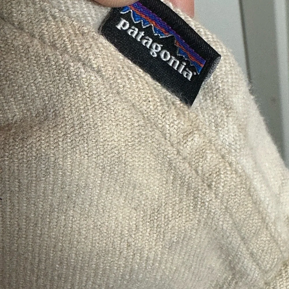 Patagonia cream tan shirt