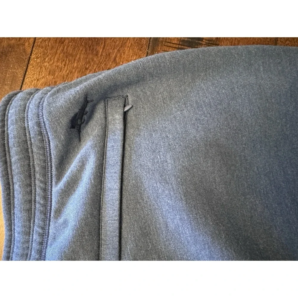 Tommy Bahama these knit