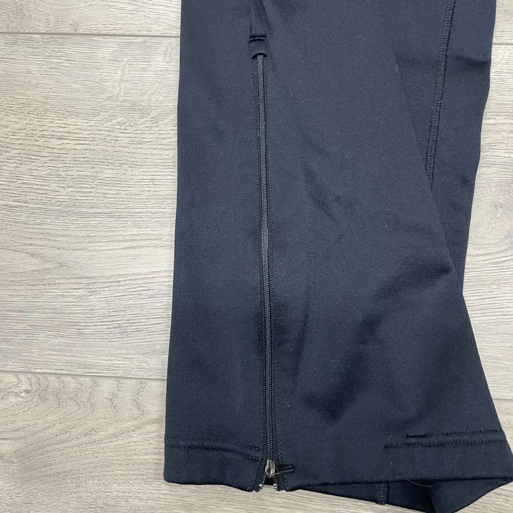 Nike this piece