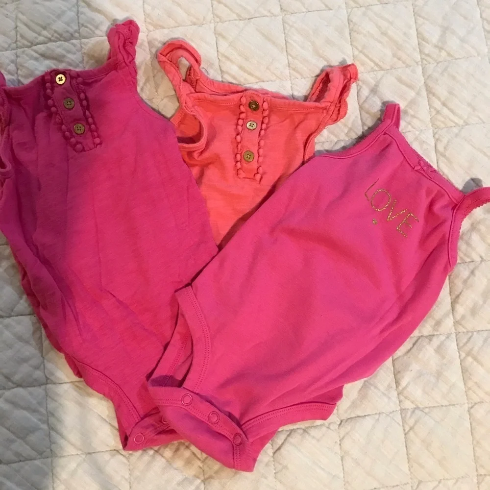 Carters 🍭bundle sleeveless