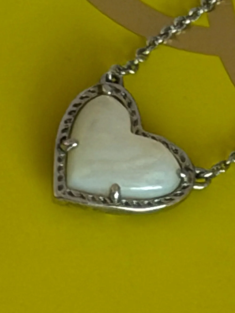 Kendra Scott feminine classic