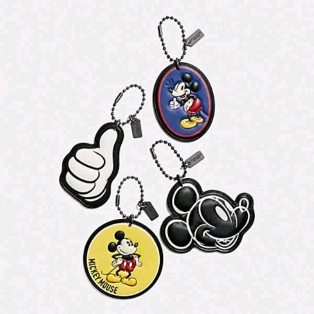 Coach set four