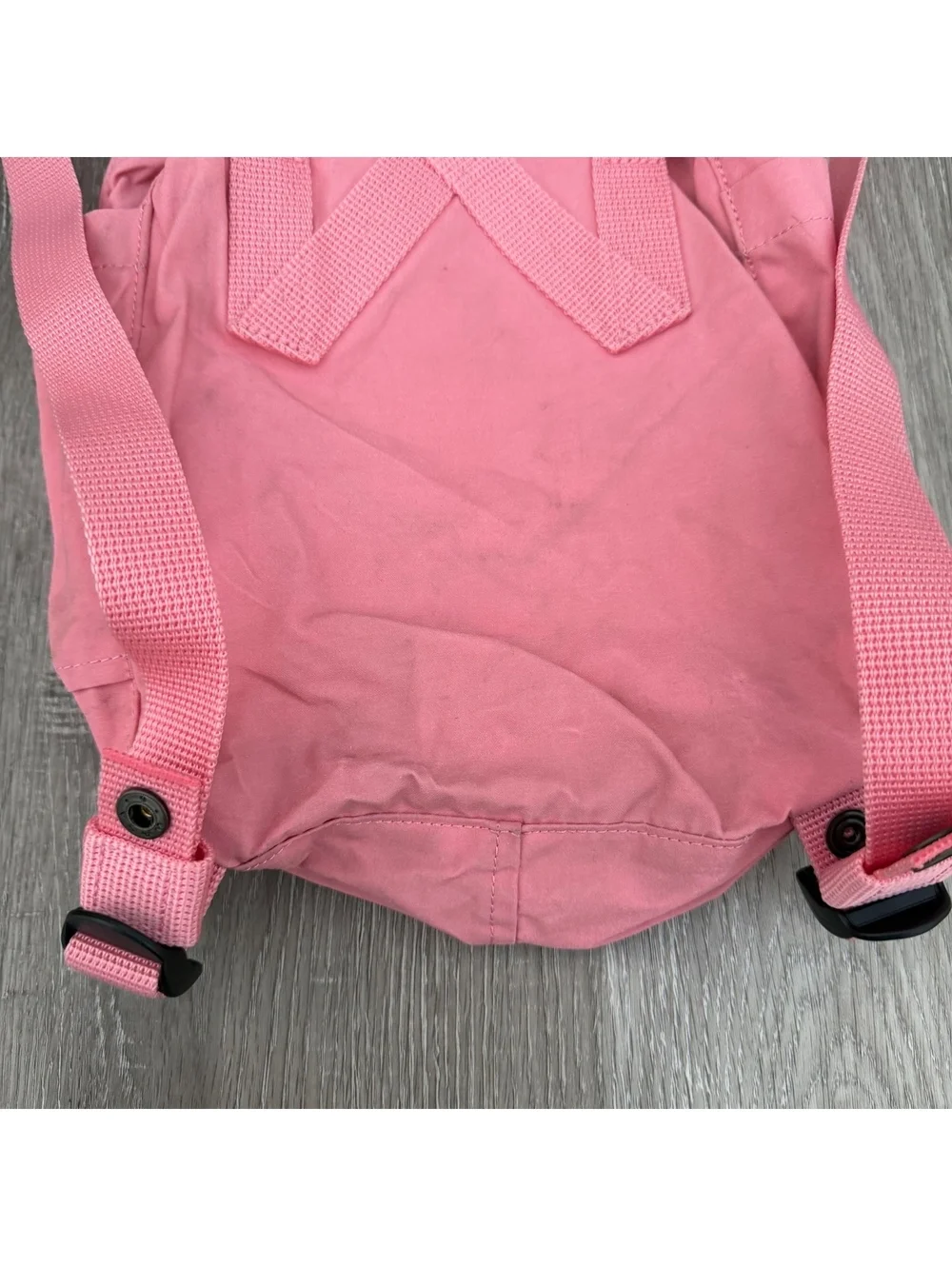 pink Fjällräven Kånken Mini Backpack