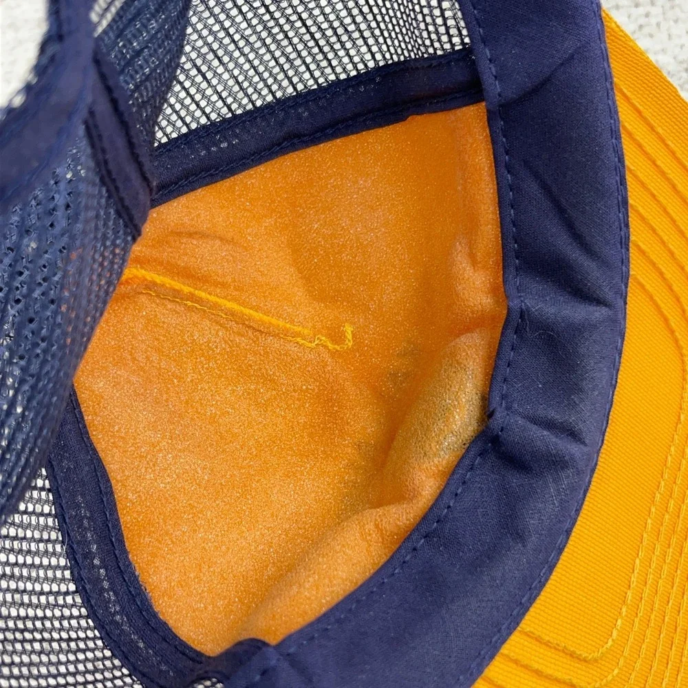Unkown Factory includes hat