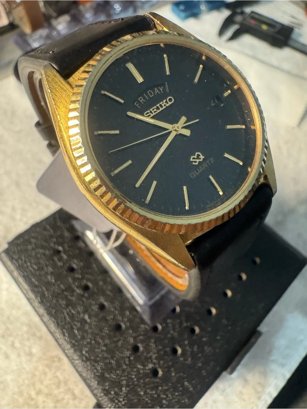 Seiko classic quartz