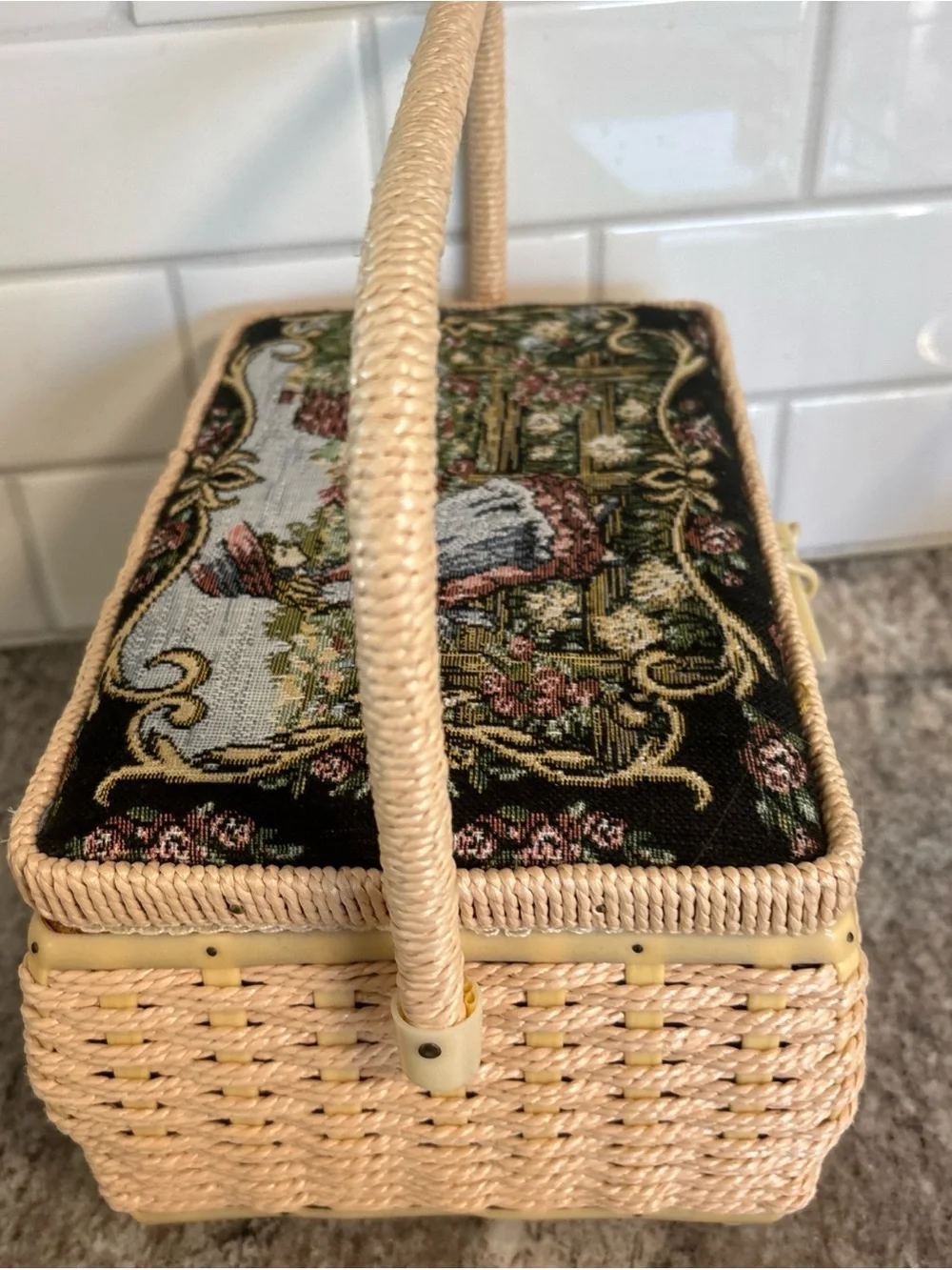 Azar vintage sewing
