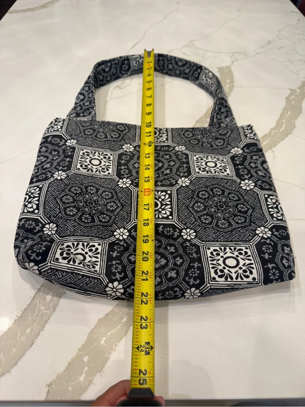 BB Linen stylish black