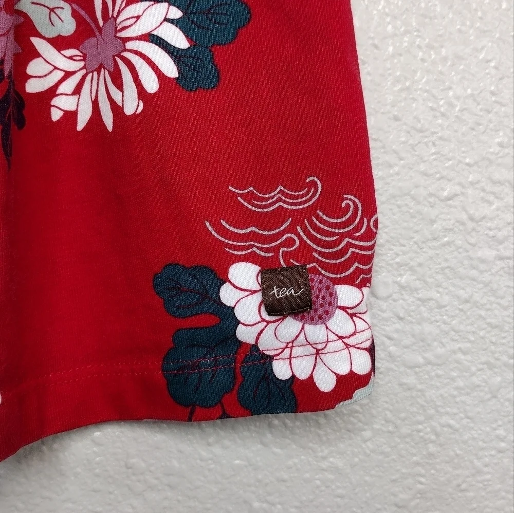 Tea red floral