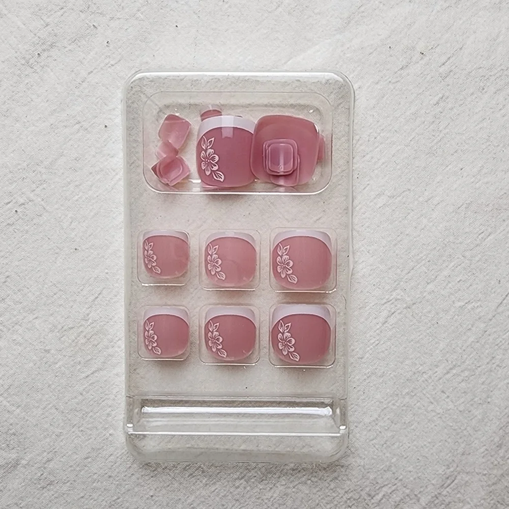 N/A 24 pieces