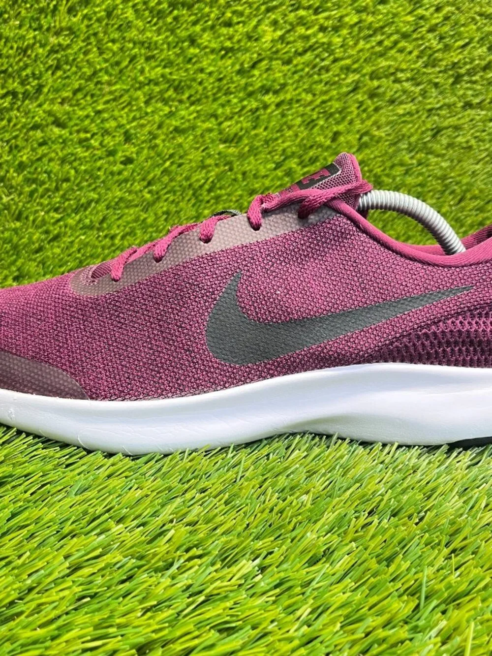 Nike please review
