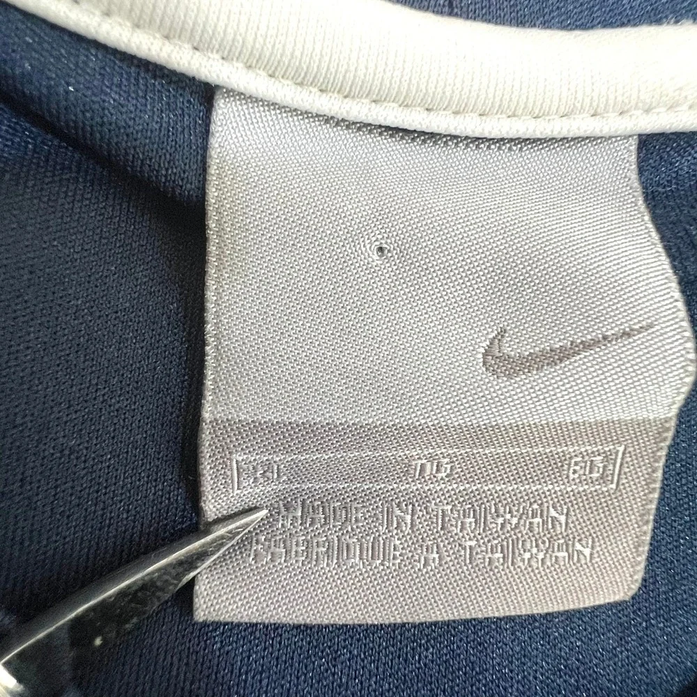Nike performance shirt