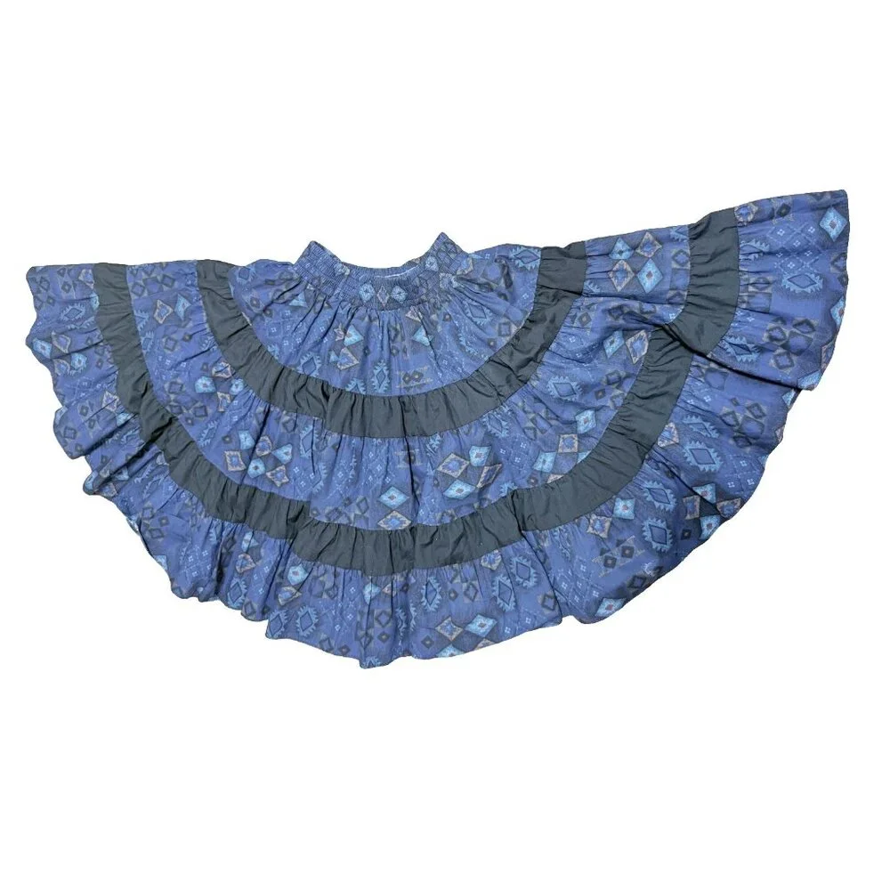 Square Up Fashions Inc. waist stretches