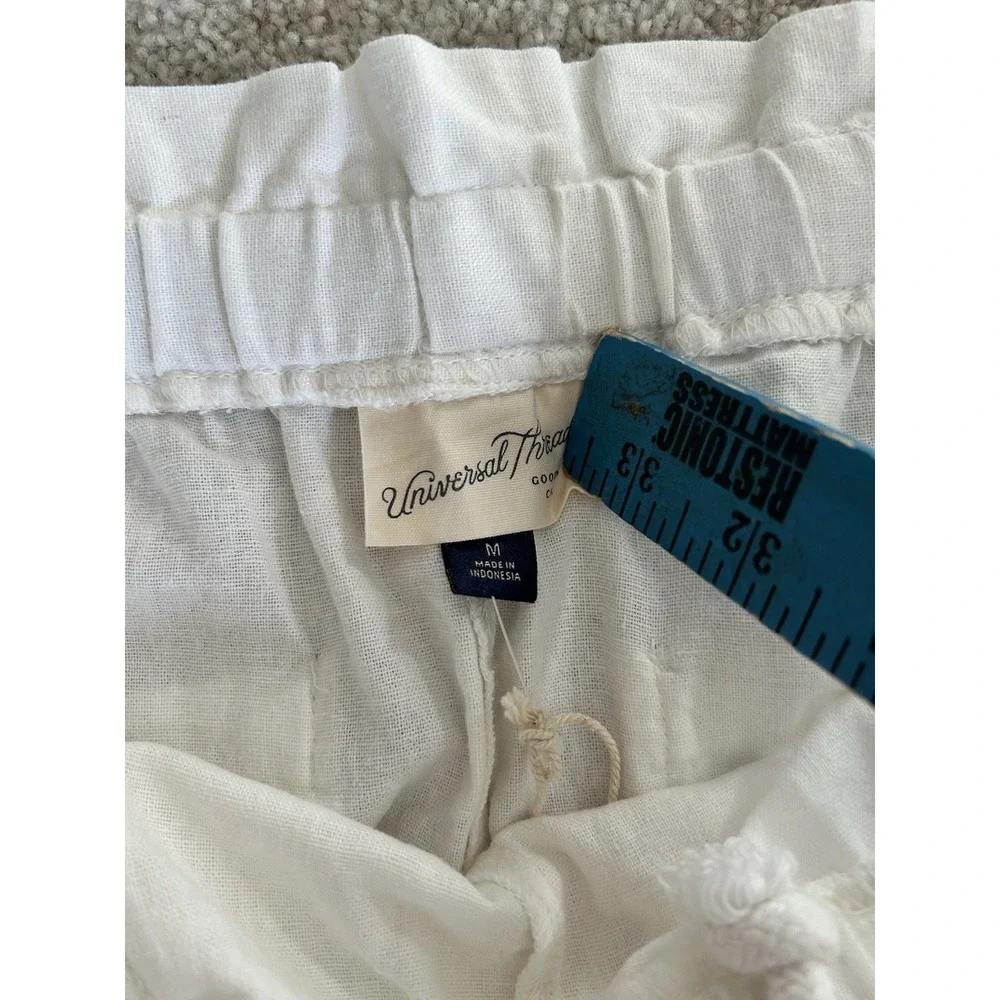 Universal Thread this product