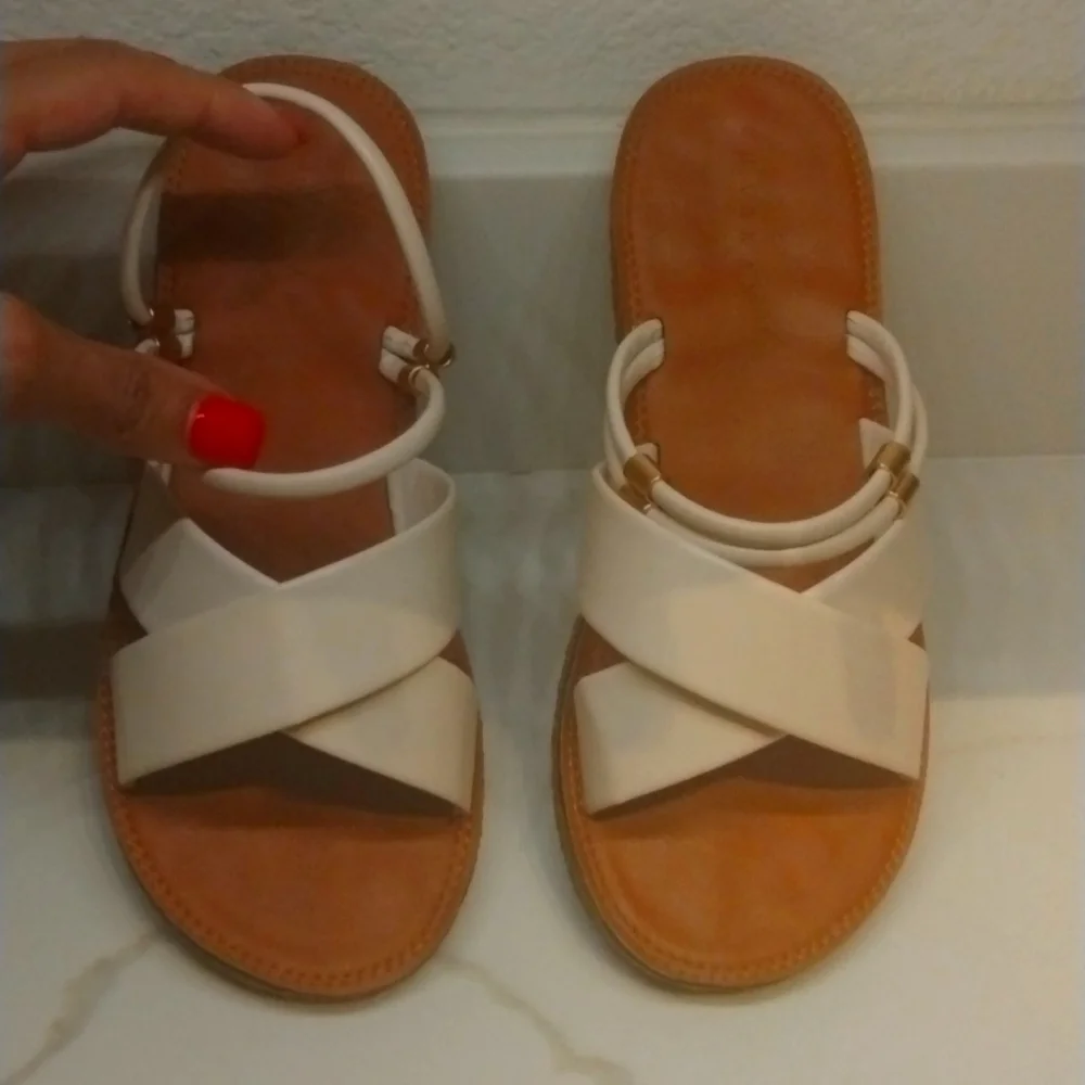 Chaakan dressy cross
