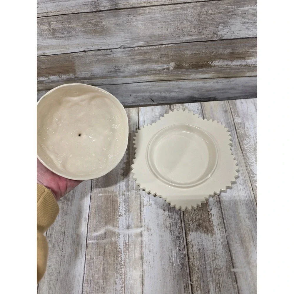 N/A vintage ceramic