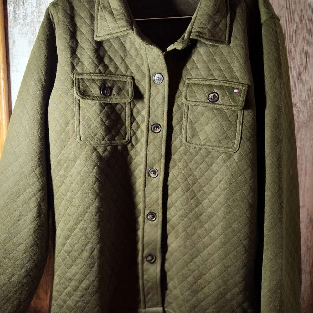 Tommy Hilfiger quilted design