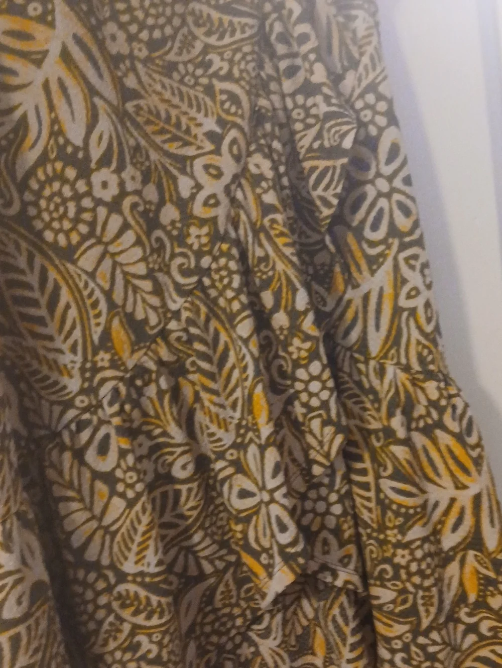 Cato lightweight floral