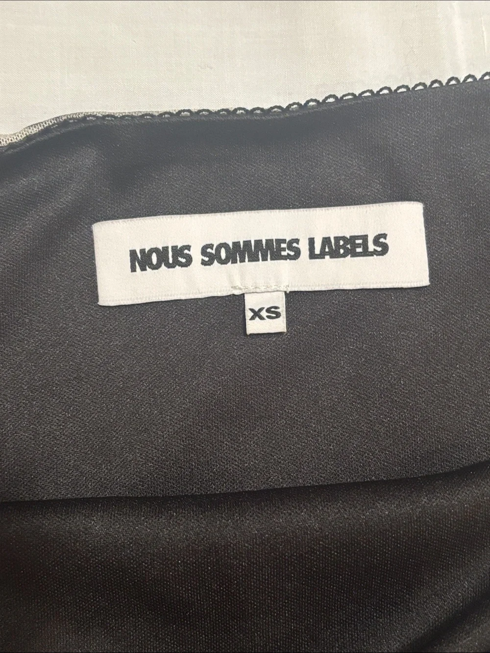 Nous Sommes Labels flowing leopard
