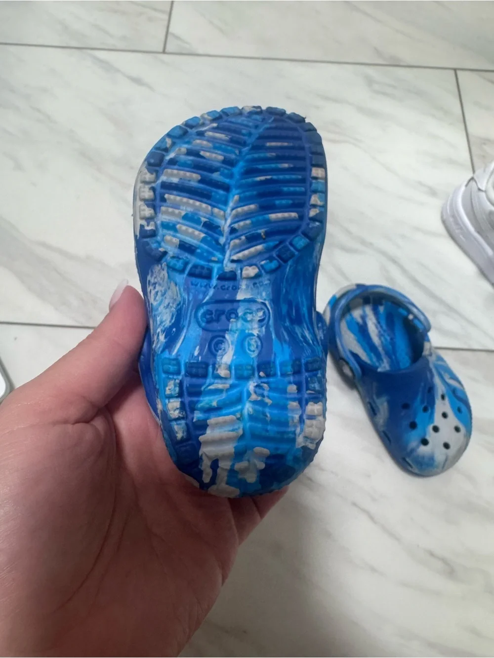 N/A blue left size