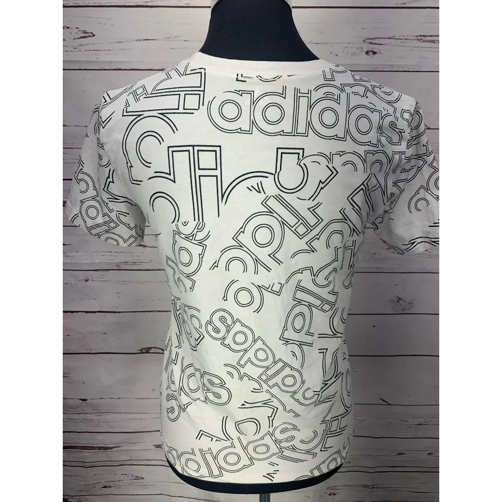 adidas medium cm looking