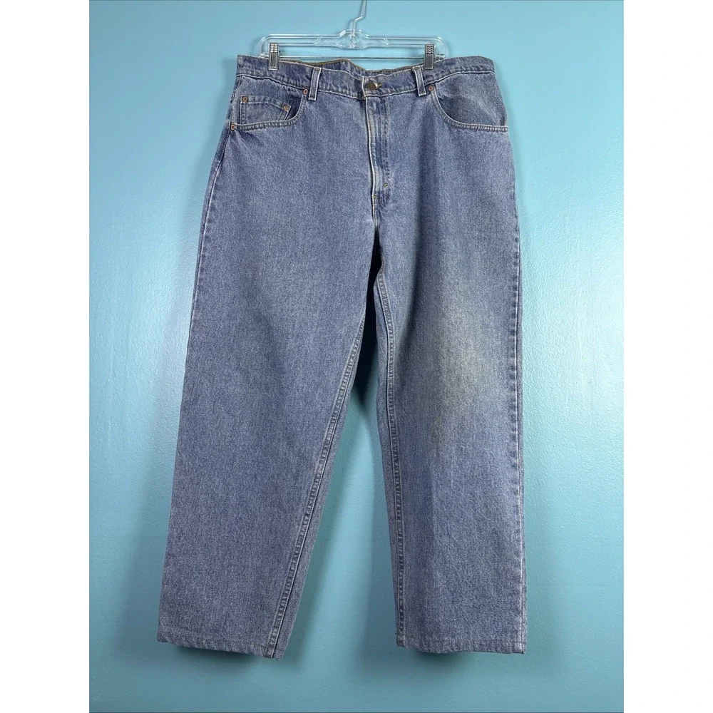 Vintage Levi's Jeans 560 Mens 40x30 Blue Made in USA Loose Fit Tapered Leg Faded