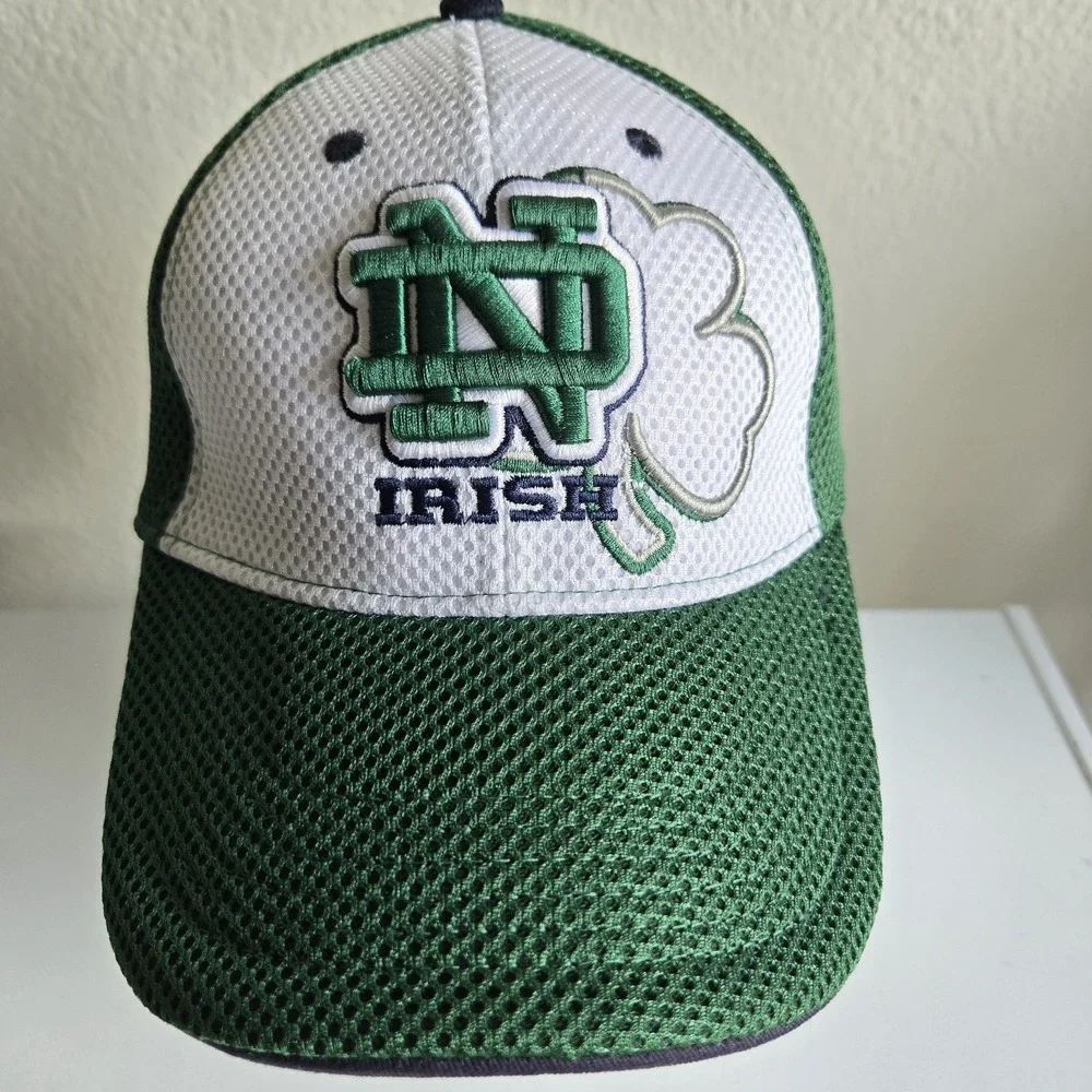 Notre Dame Fighting Irish Top Of The World One Fit Green Flex Hat One‎ Size New