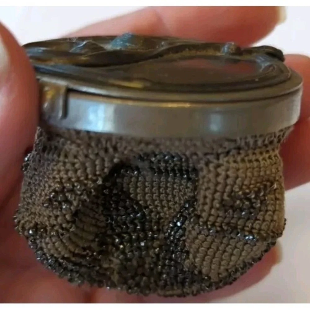 Antique Silver‎ Metal Top Coin Crochet Silver Beaded Purse Art Nouveau Victorian