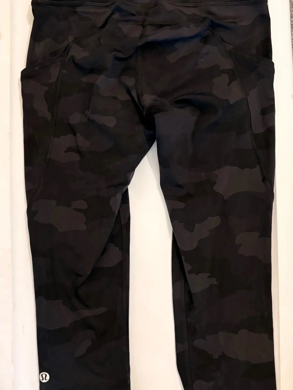 lululemon athletica reposhing this