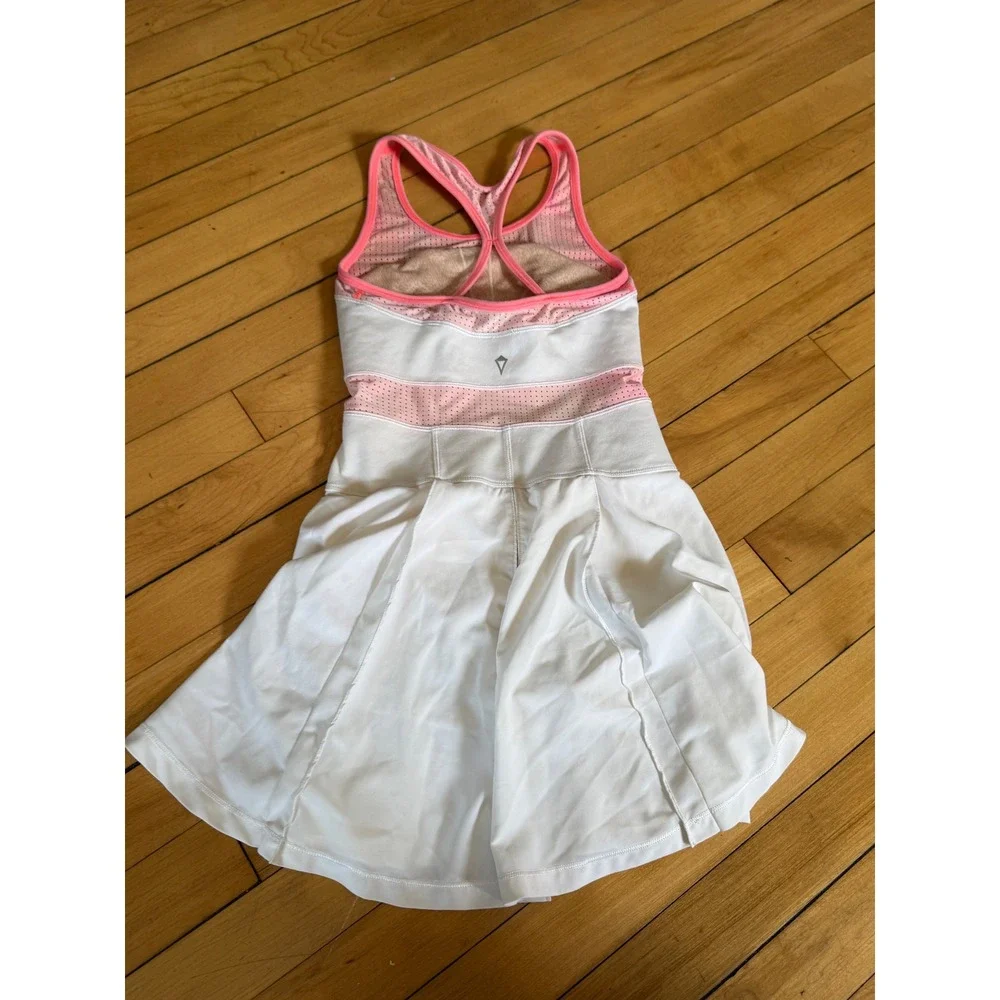 Ivivva by lululemon