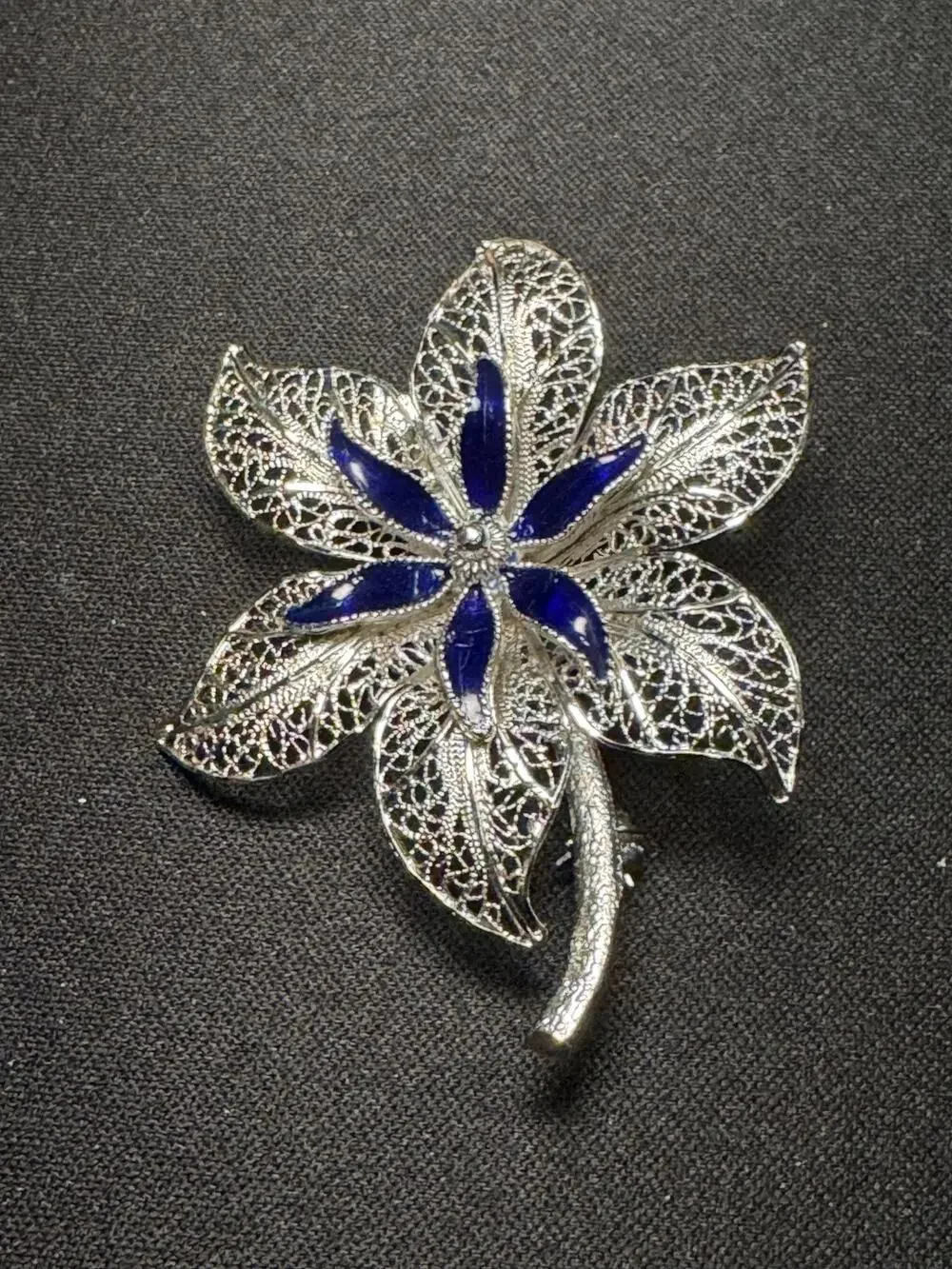 Vintage Sterling Van Lou Filigree Flower Brooch Blue Enamel Accents