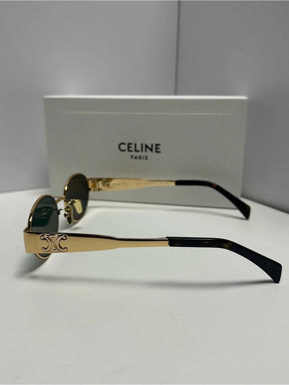 Audrey & Celine gold tone