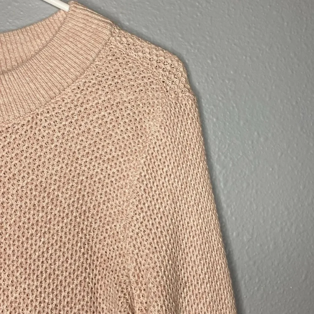 LOFT knit pale