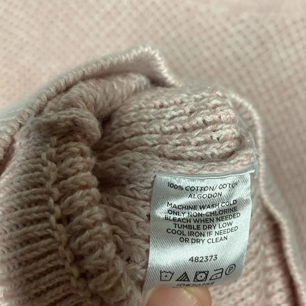LOFT knit pale