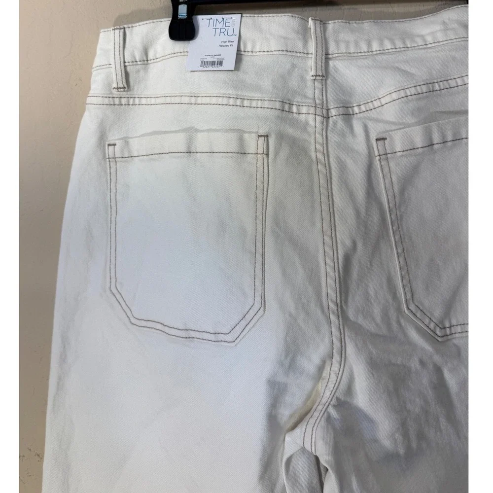 Time and Tru relaxed fit