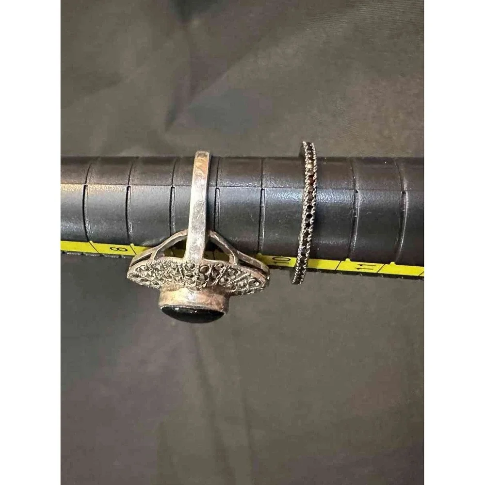 Onyx vintage marcasite