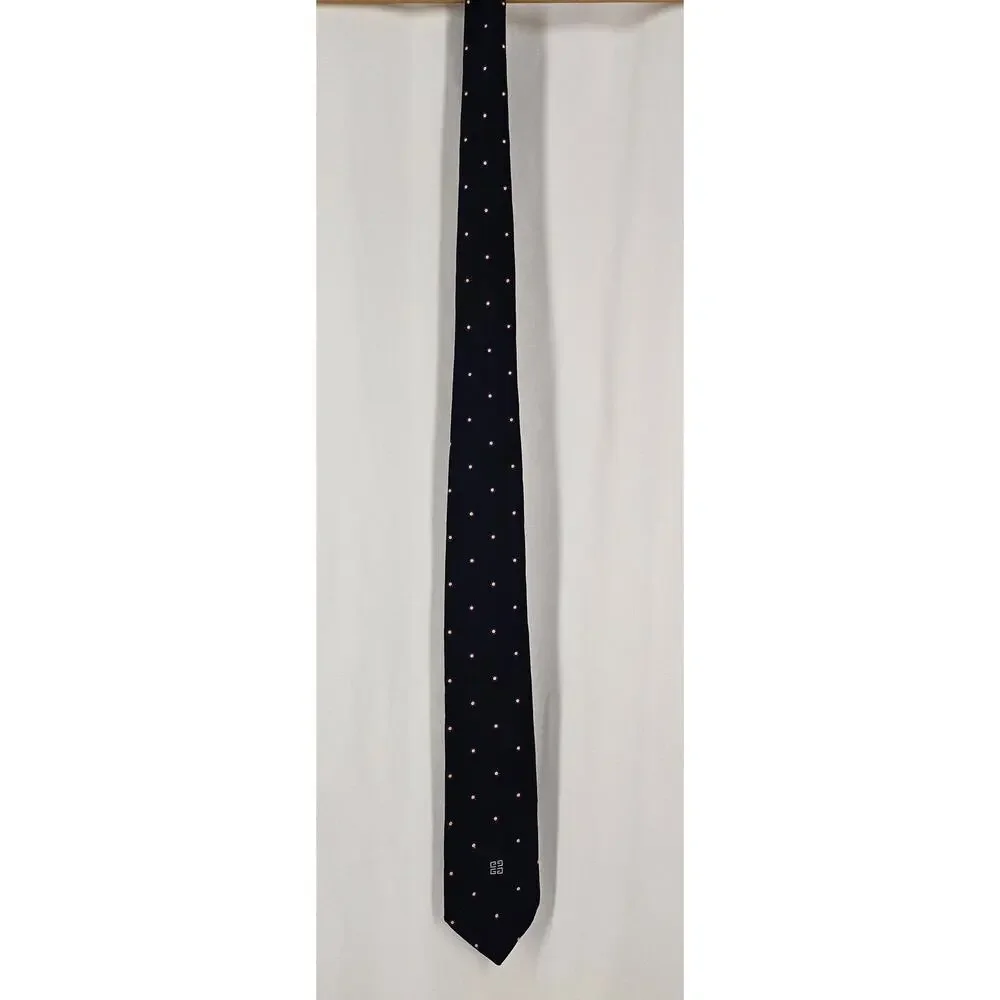 Givenchy gentleman paris