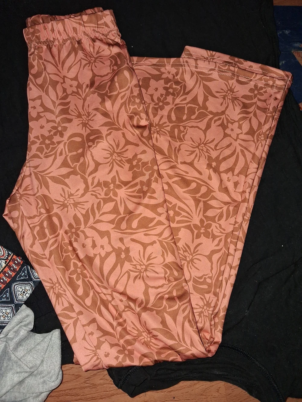Billabong stretchy leggings