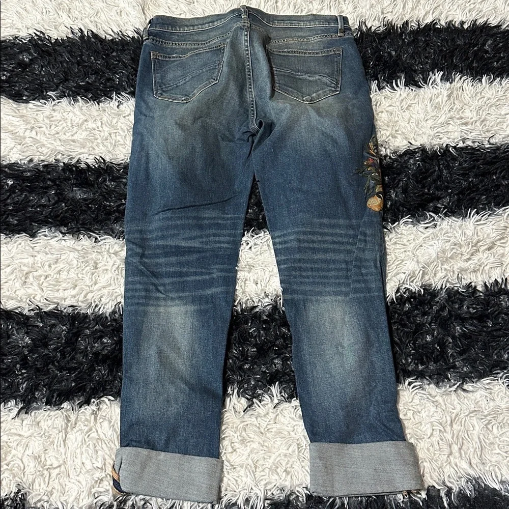 DRIFTWOOD casual embroidered