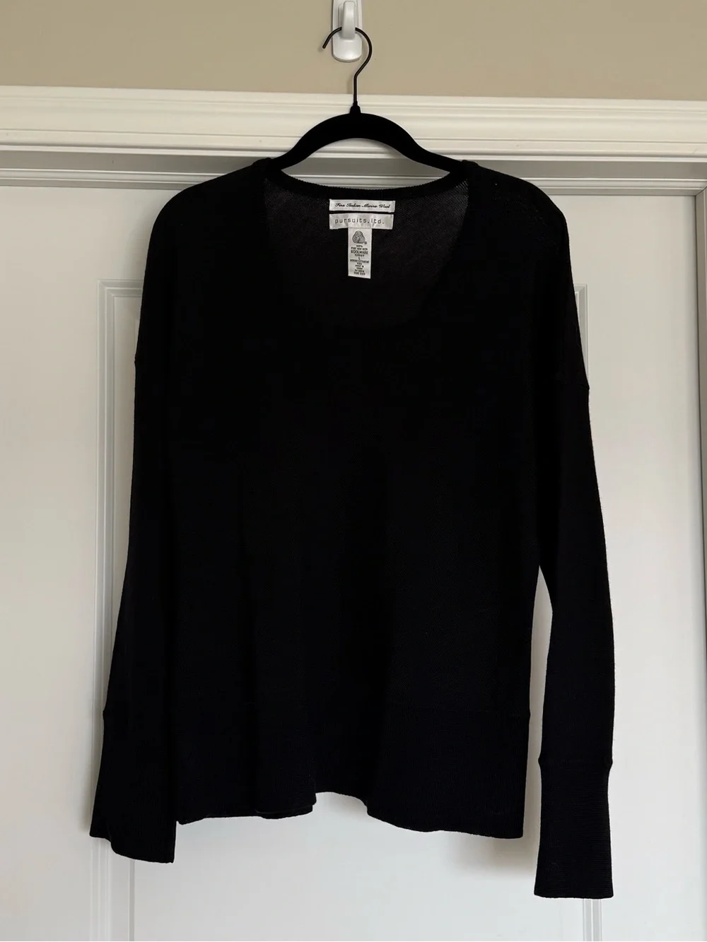 Pursuits Ltd neck wardrobe