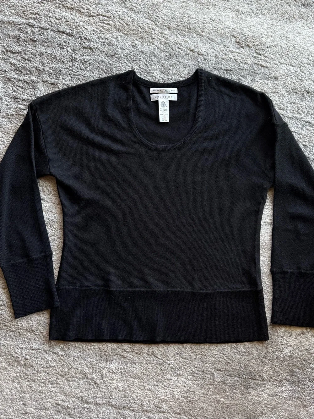 Pursuits Ltd neck warm